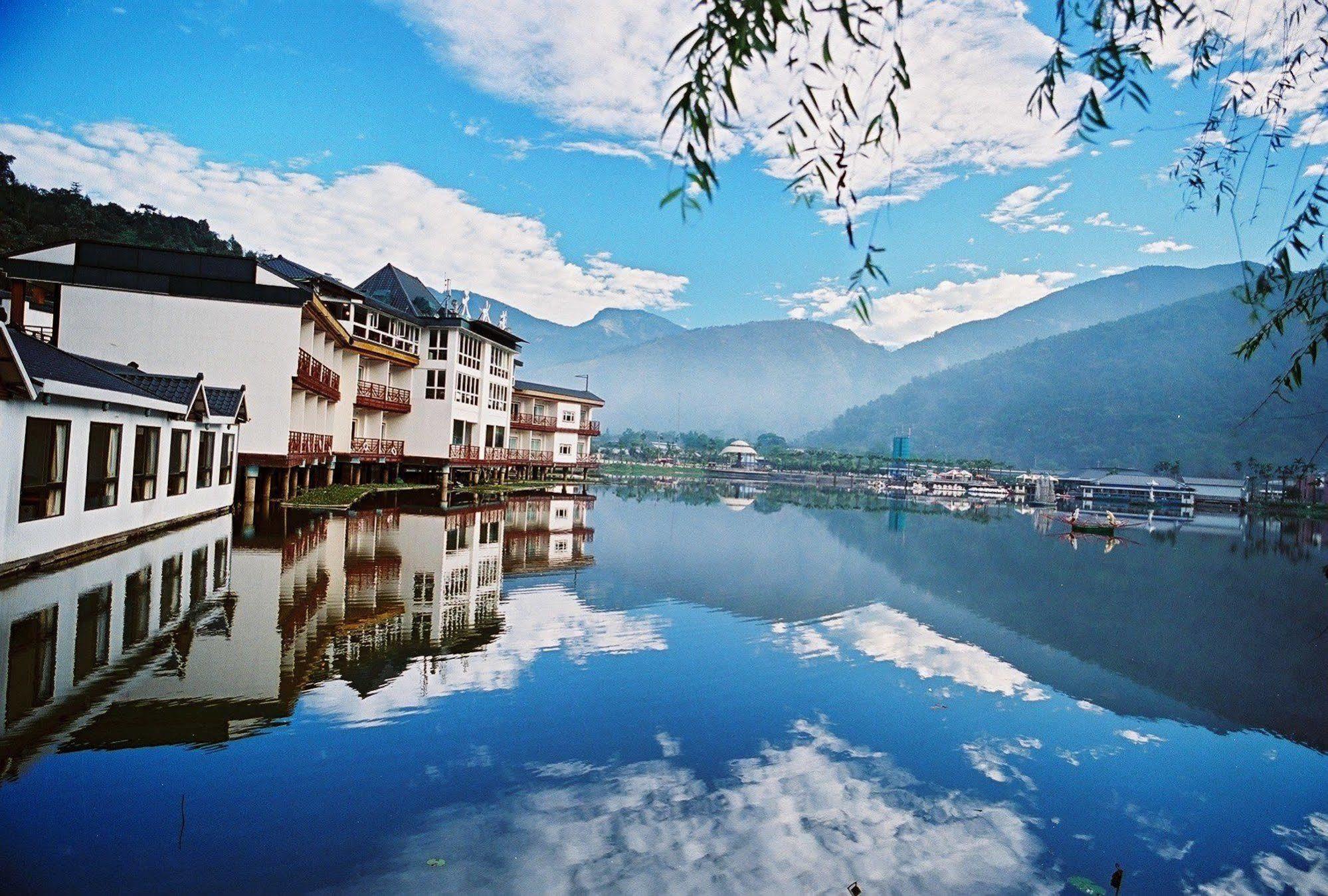 Lakeside Resort Nantou Dış mekan fotoğraf